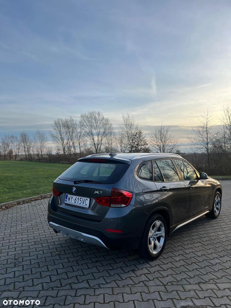 BMW X1 - 13