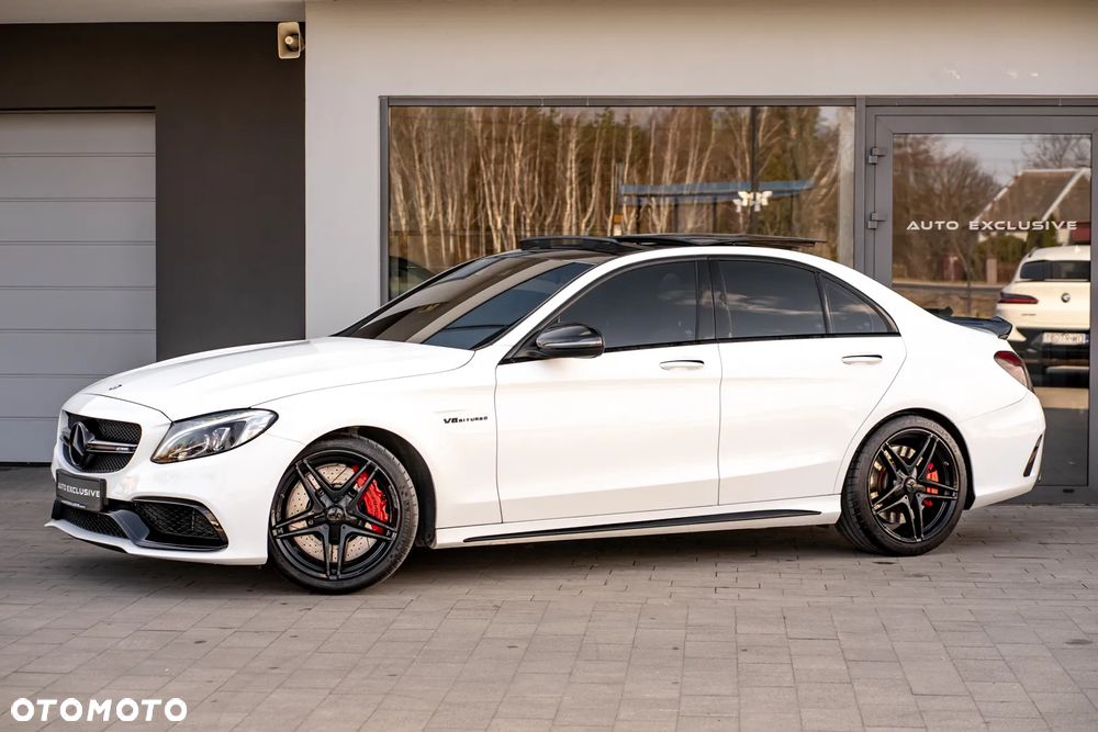 Mercedes-Benz Klasa C AMG 63 S AMG Speedshift 7G-MCT - 12
