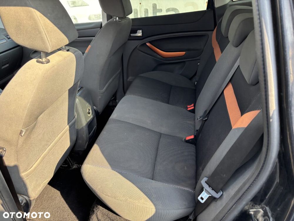 Ford Kuga 2.5 4x4 Trend - 8
