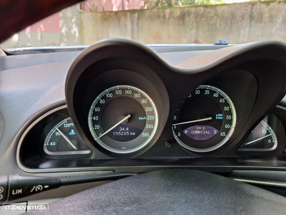 Mercedes-Benz SL 500 Standard - 24