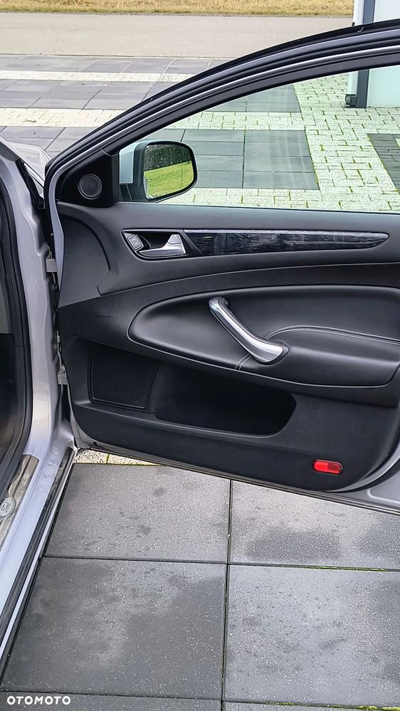 Ford Mondeo 2.0 TDCi Titanium X - 16