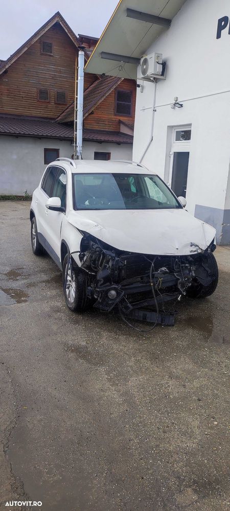 Dezmembrez volkswagen Tiguan 2.0 cod CBAB automata in 6 T JBG cod LB9A - 2