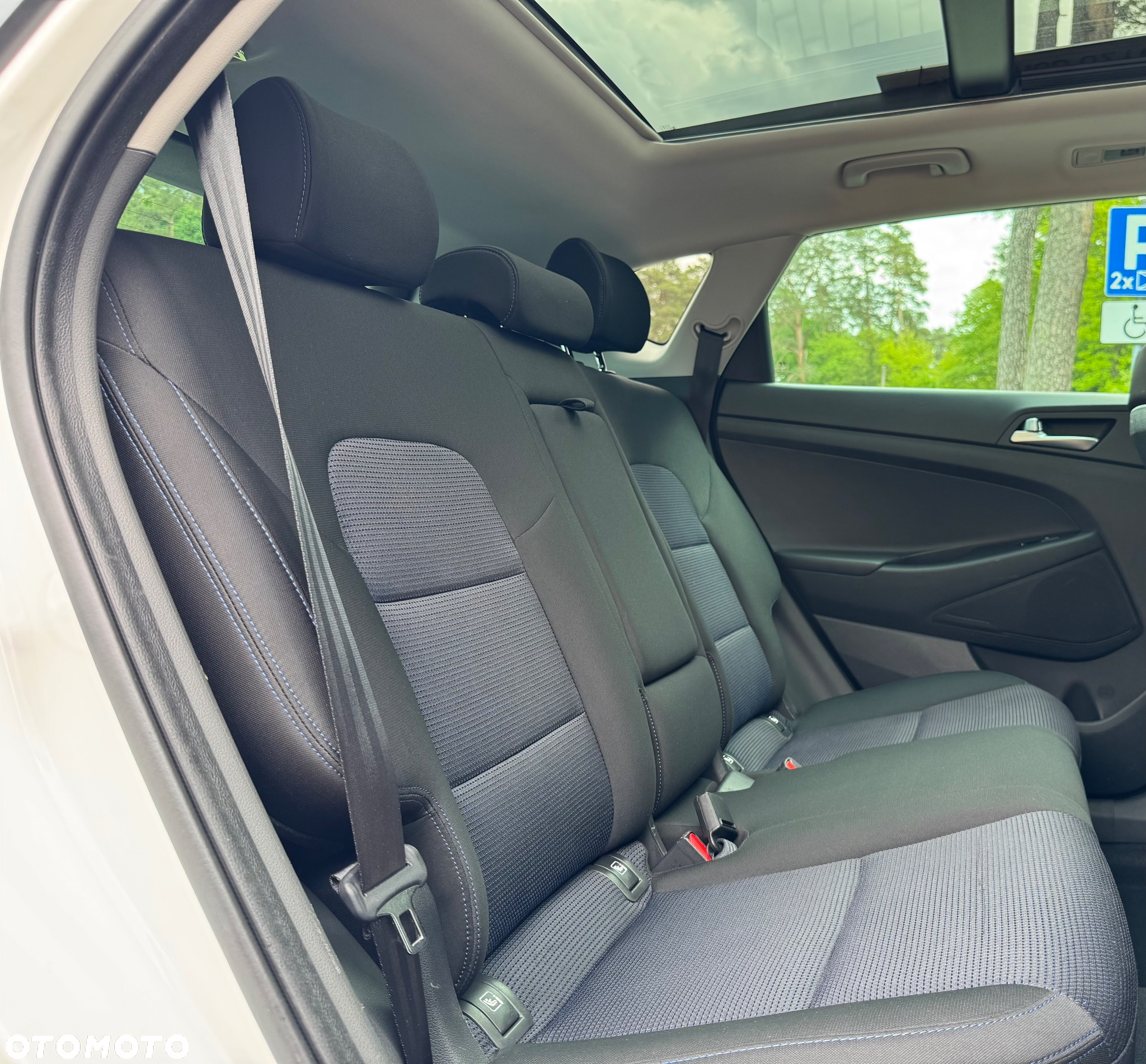 Hyundai Tucson 1.7 CRDI BlueDrive Style 2WD - 27