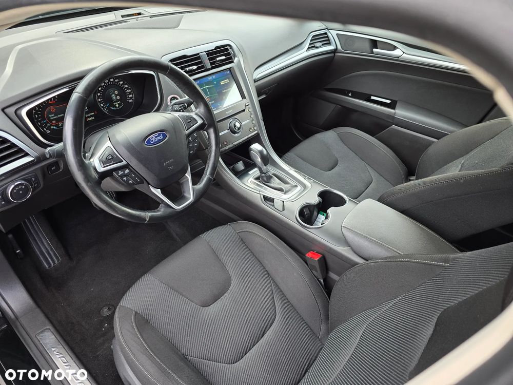 Ford Mondeo - 9