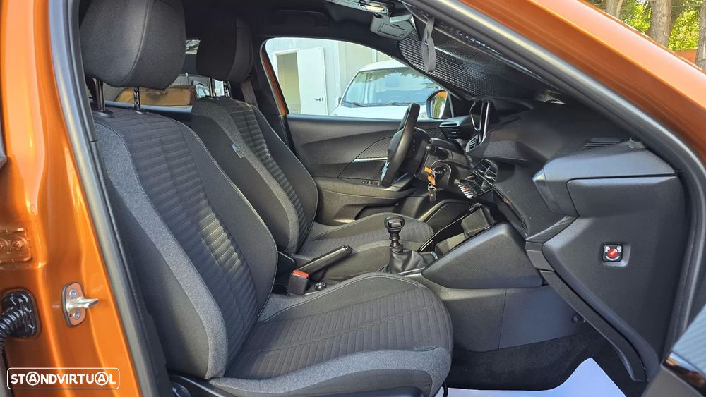 Peugeot 2008 1.2 PureTech Style - 18