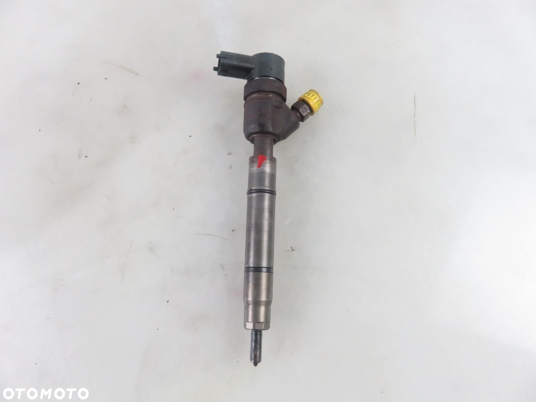 WTRYSKIWACZ KIA CEED I 1.6 CRDi 0445110256 338002A400 - 3