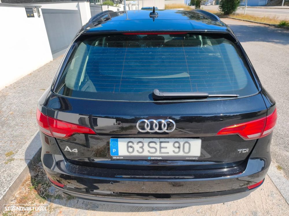 Audi A4 Avant 2.0 TDI Advance - 12