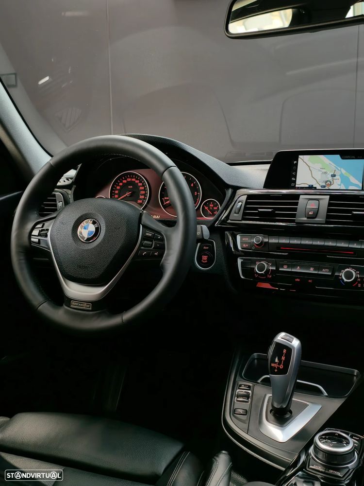 BMW 318 d Aut. Sport Line - 23