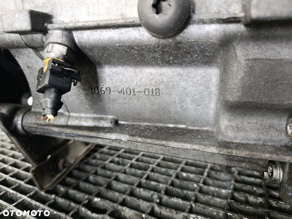 SKRZYNIA BIEGÓW MANUALNA 6 BMW 3 E90 1069-401-018 3.0 24V 330i - 3