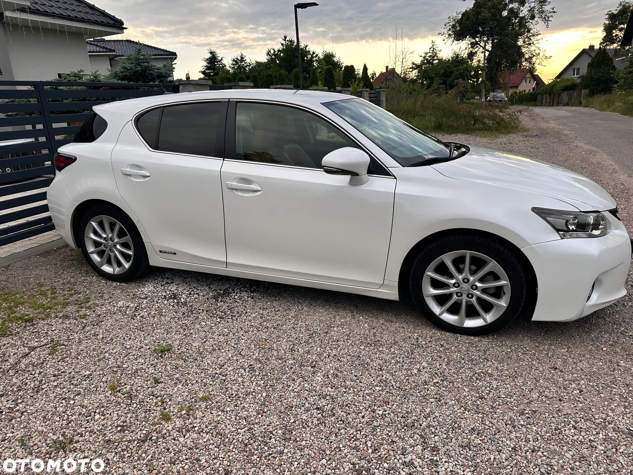Lexus CT 200h Comfort - 13