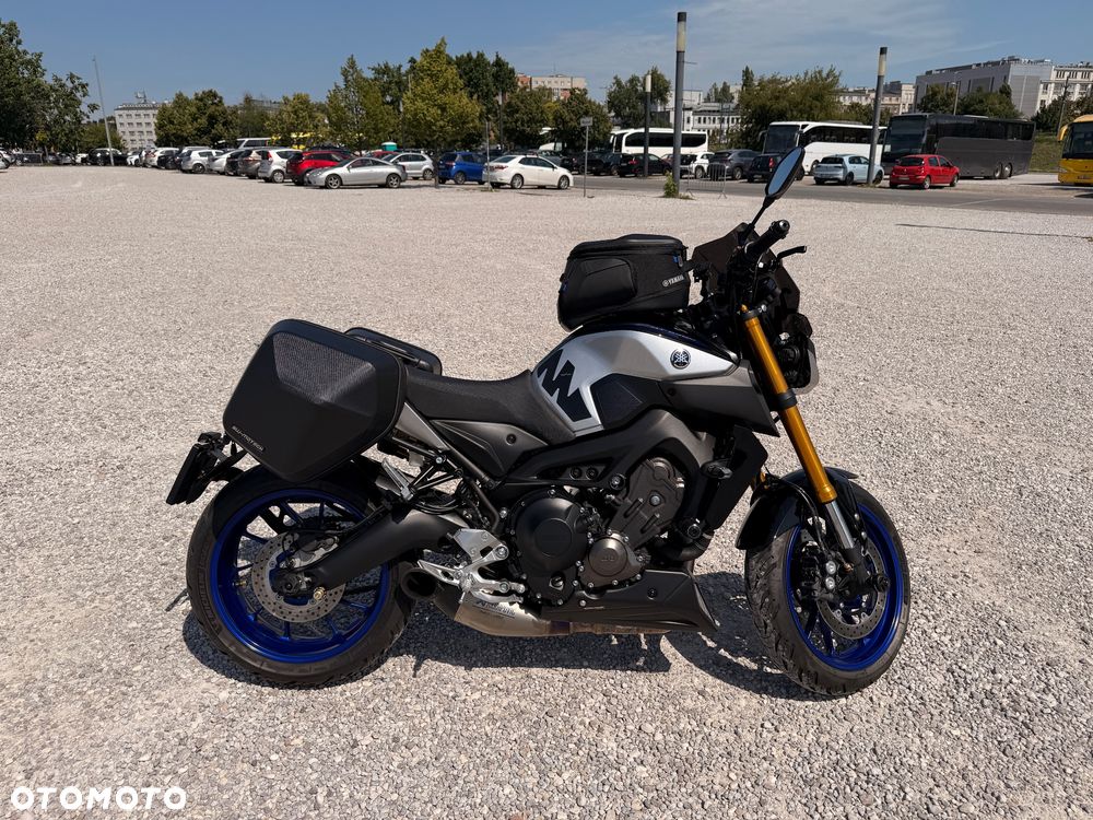Yamaha MT - 8