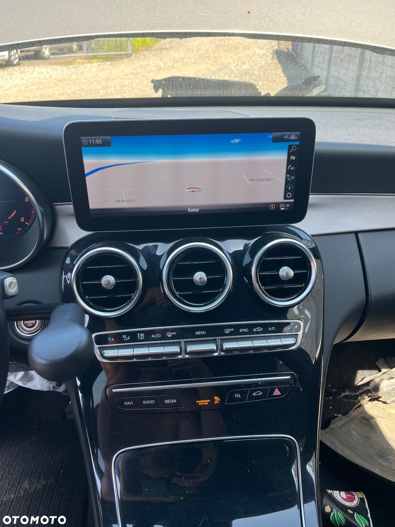 Mercedes-Benz Klasa C 220 d 4Matic T 9G-TRONIC AMG Line - 14