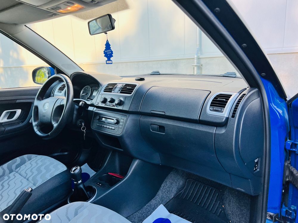 Skoda Fabia 1.6 16V Ambiente - 30