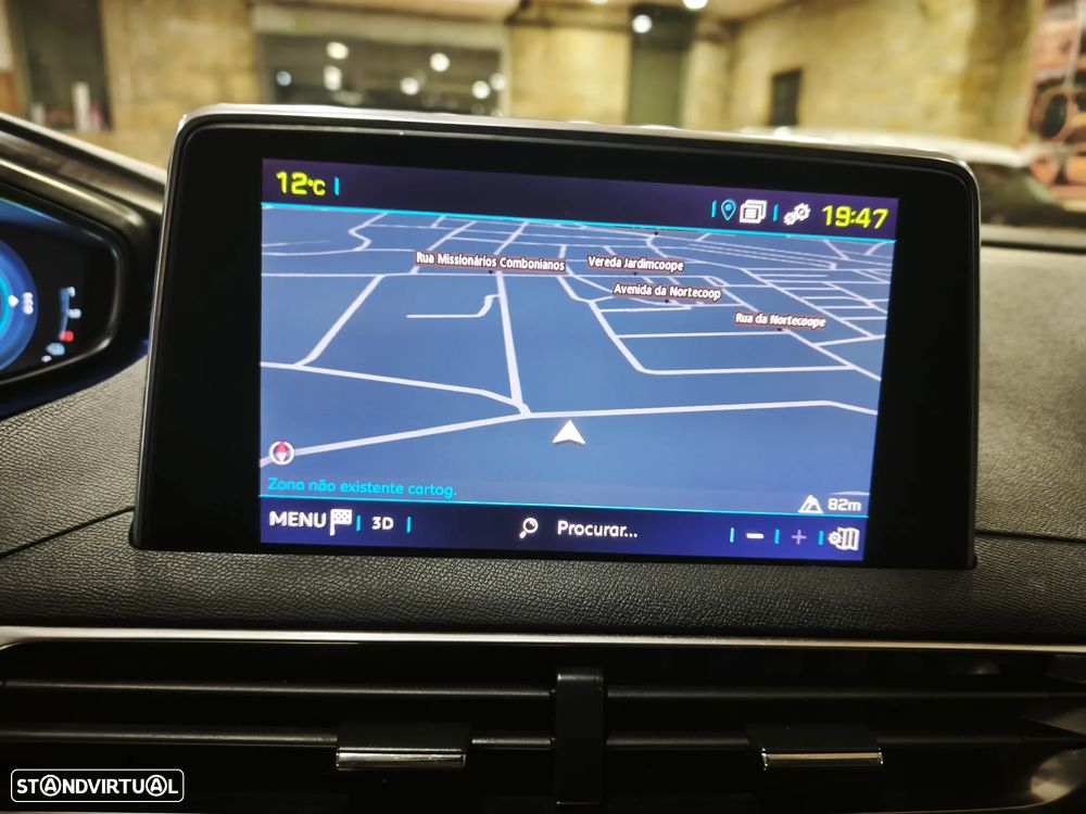 Peugeot 3008 225 e-EAT8 Allure Pack - 33