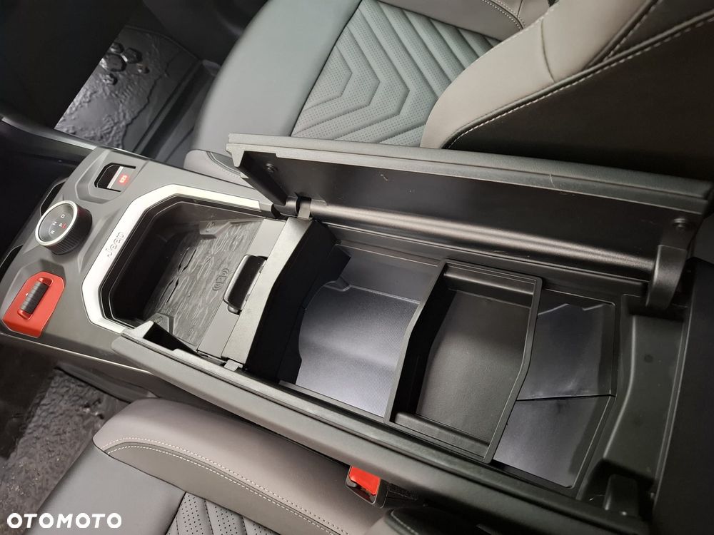 Jeep Compass 74 kWh First Edition - 14