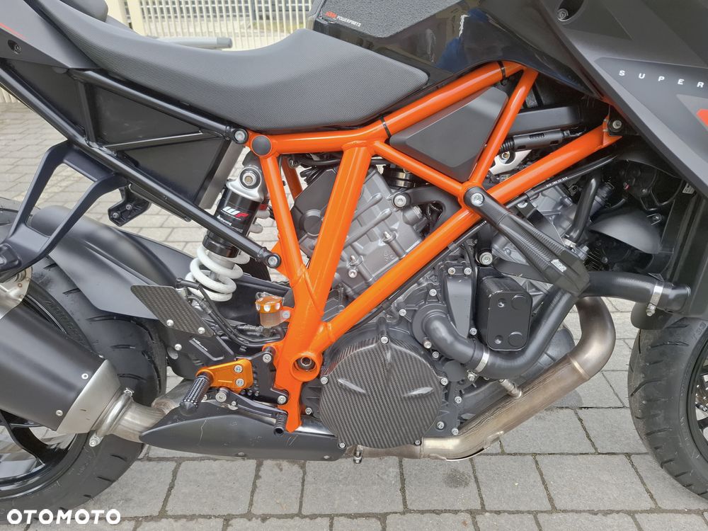 KTM Super Duke - 14