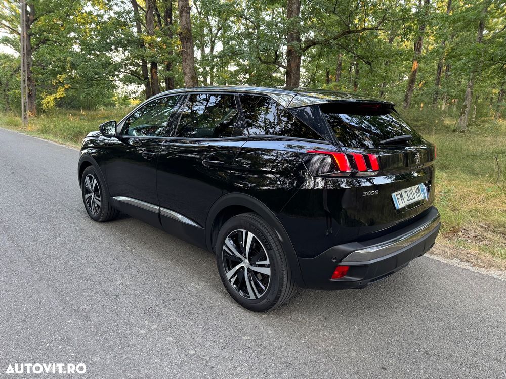 Peugeot 3008 1.5 BlueHDI S&S EAT8 Allure - 23