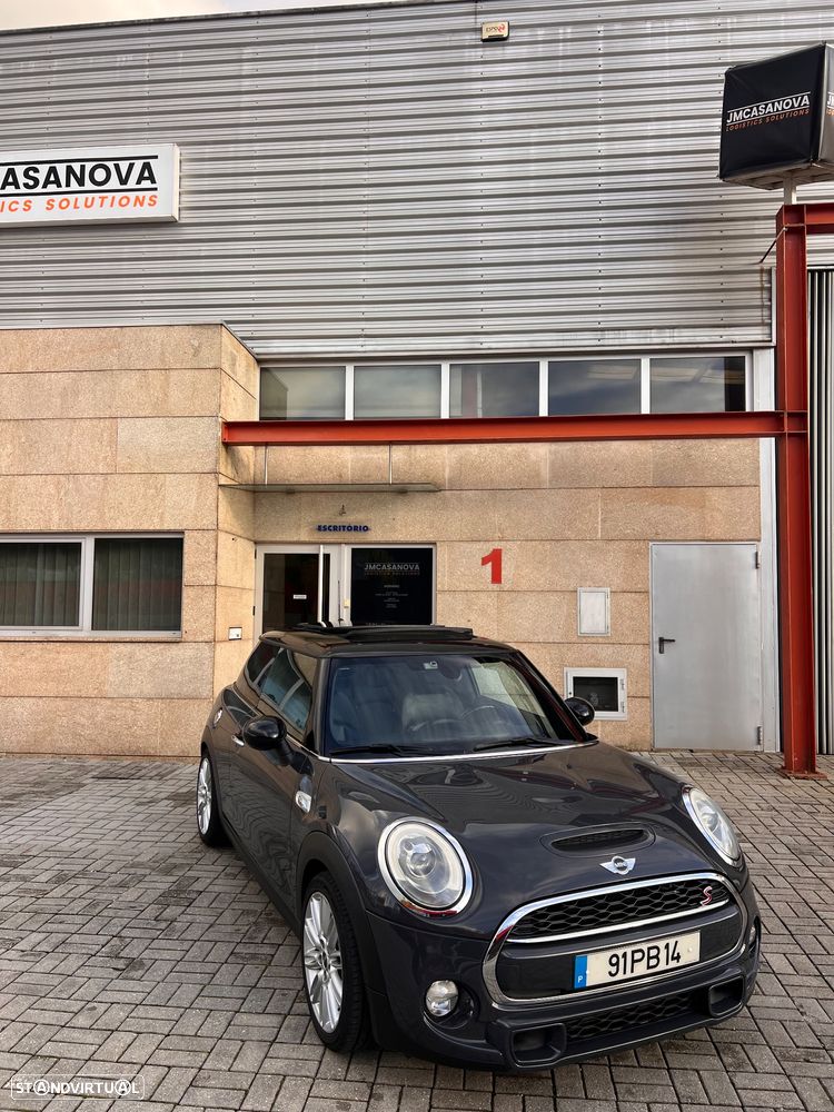 MINI 3 Portas Cooper SD Auto Desportiva - 1