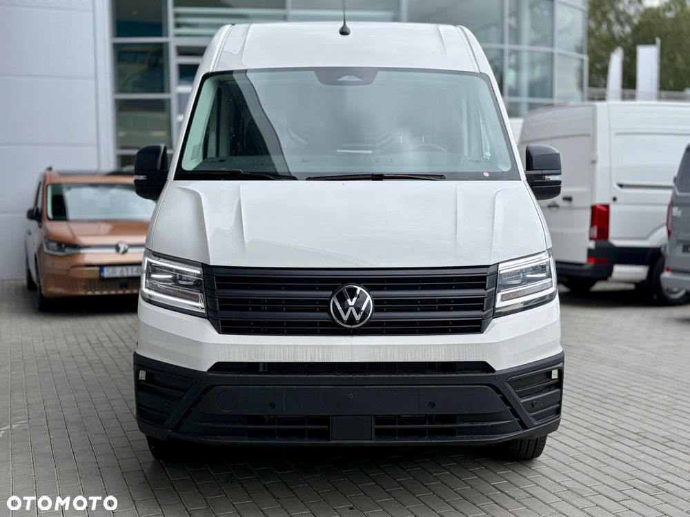 Volkswagen Crafter 35 Furgon z wysokim dachem silnik: 2,0 l EU6 SCR 140 KM / skrzynia biegów: Przedni napęd manualna 6-biegowa rozstaw osi: 4490 mm - 6