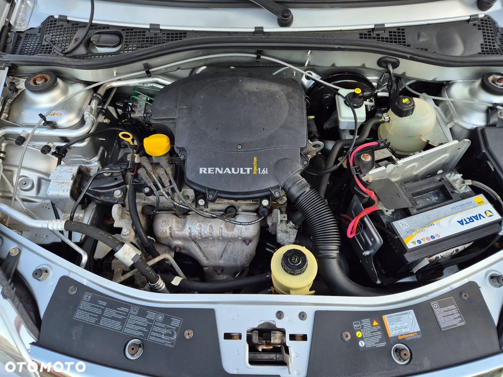 Dacia Sandero 1.6 MPI Laureate - 15