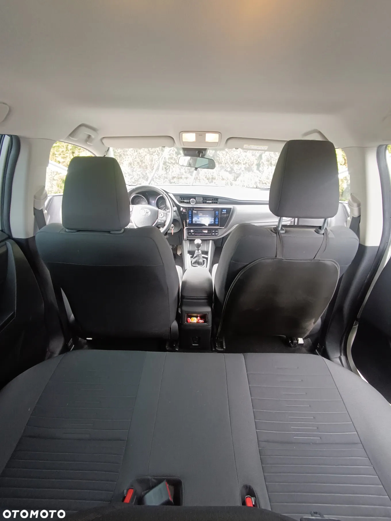 Toyota Auris - 14