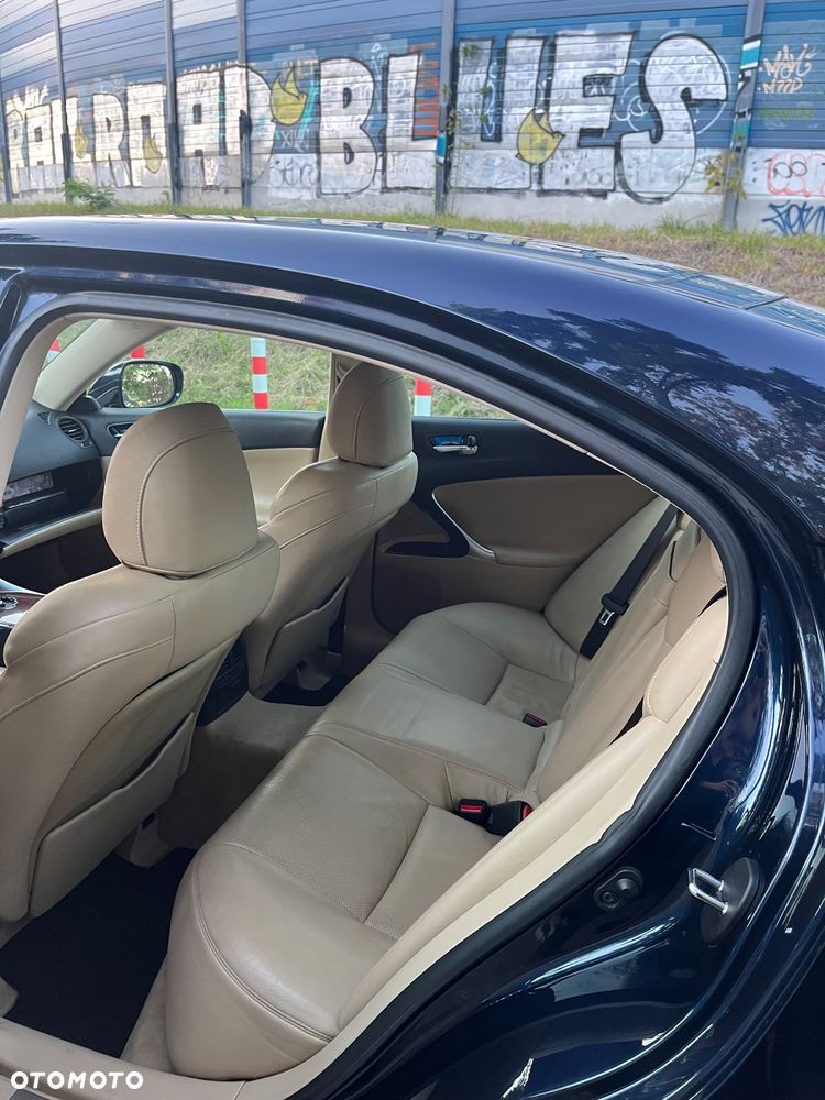 Lexus IS 250 F-Sport - 15