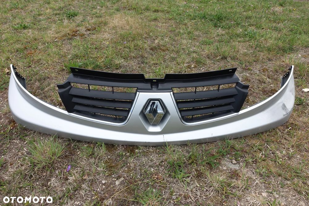 ATRAPA GRILL TRAFIC II LIFT 06r.-14r. - 1