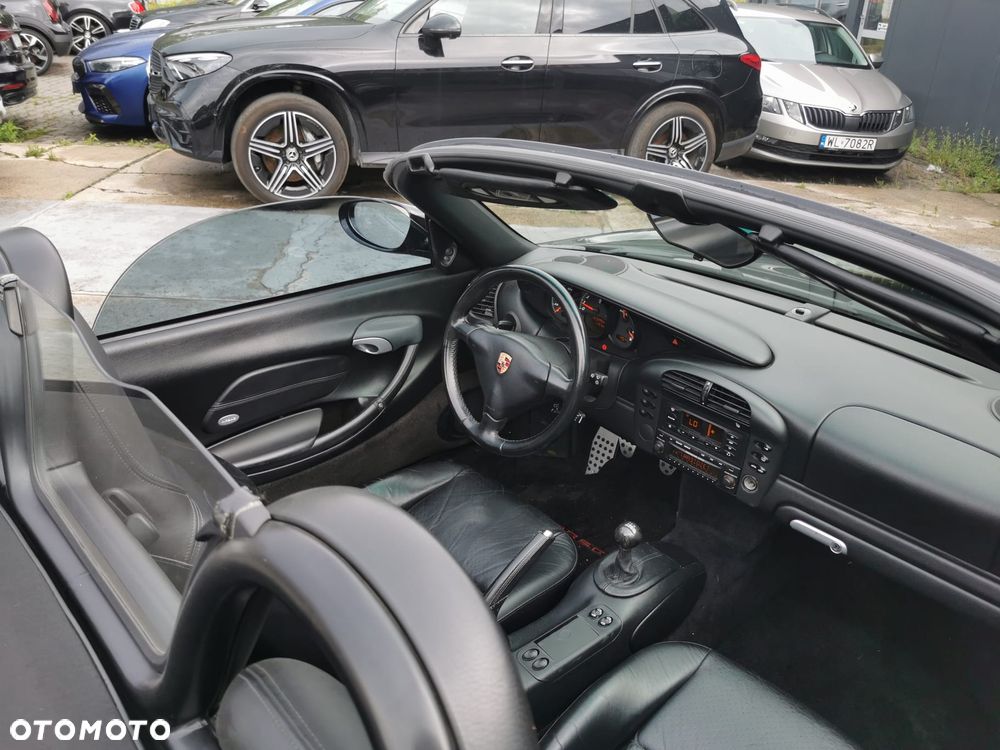 Porsche Boxster 2.7 - 9