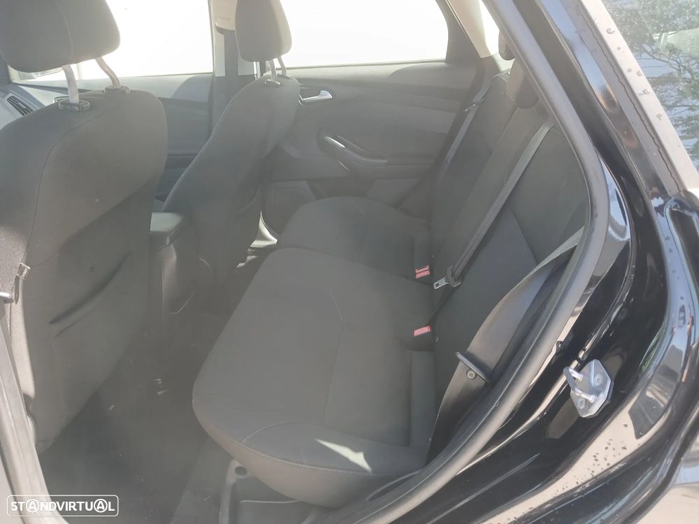 Ford Focus SW 1.5 TDCi Trend ECOnetic - 15