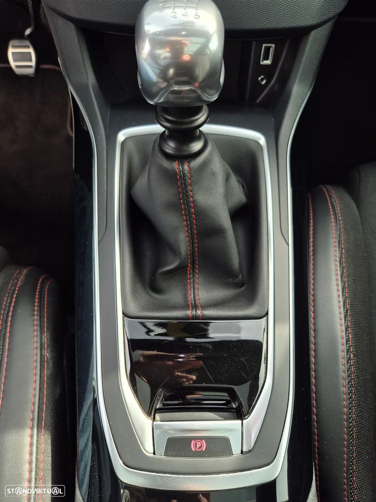 Peugeot 308 SW 1.6 BlueHDi GT Line - 18