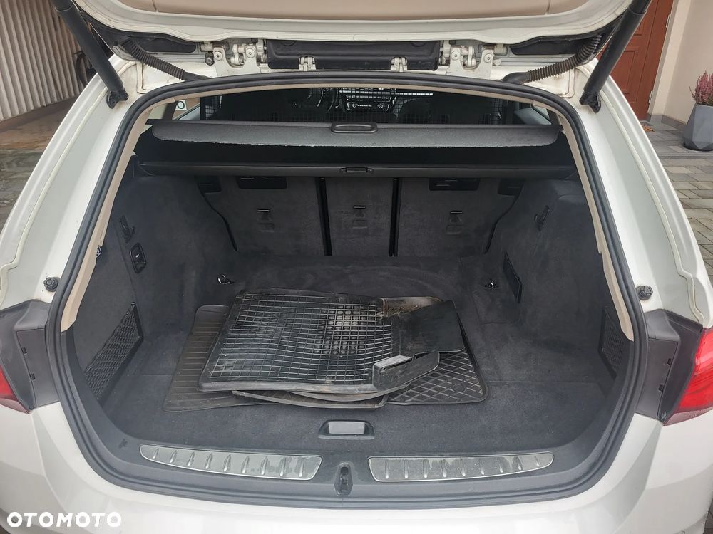 BMW Seria 3 320i GPF Sport Line Sport - 14