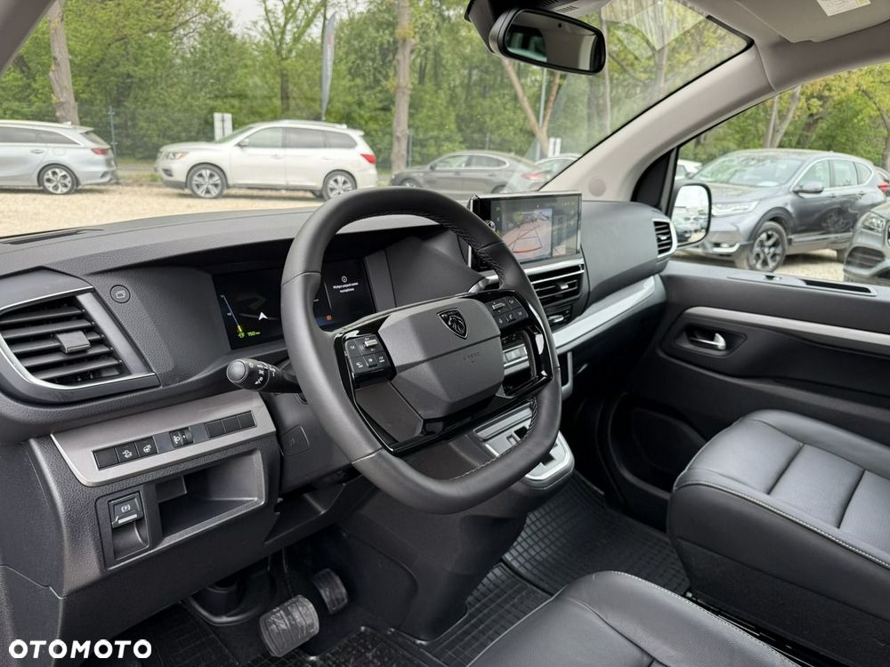 Peugeot Traveller - 5