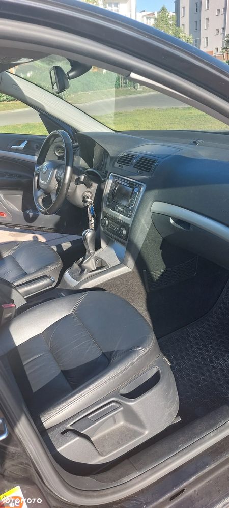 Skoda Octavia 1.6 TDI Elegance - 9