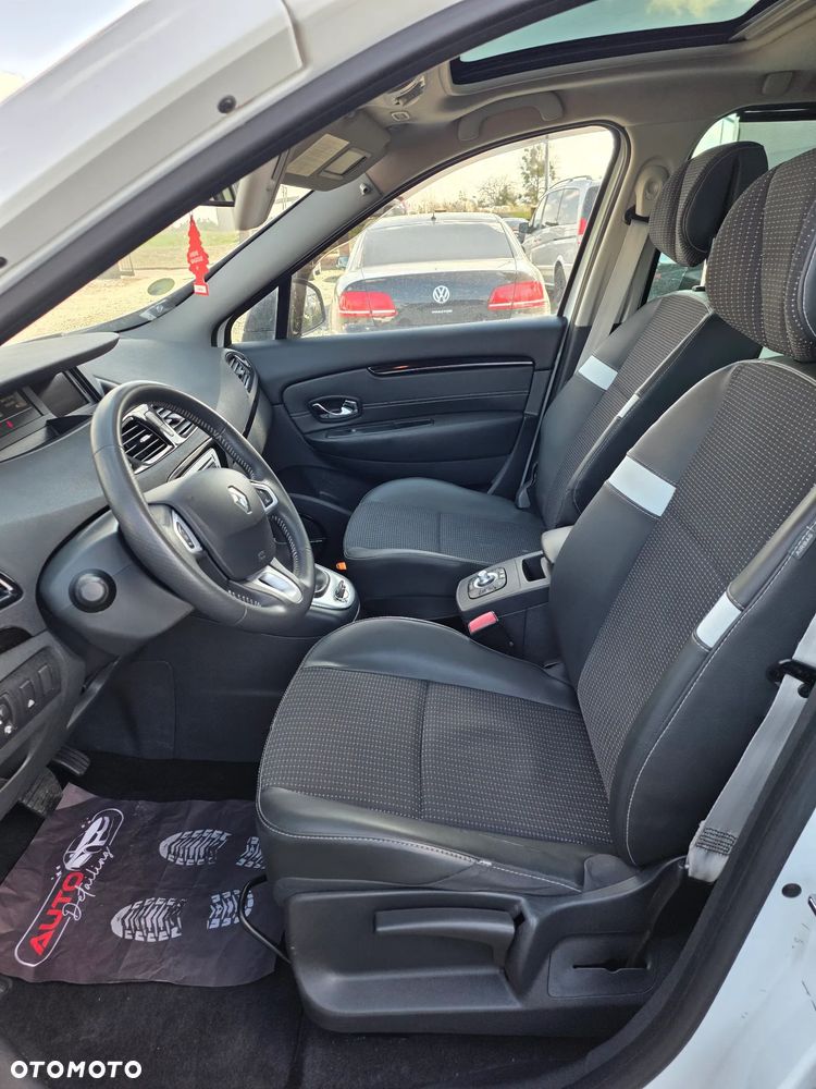 Renault Grand Scenic dCi 110 EDC Bose Edition - 26