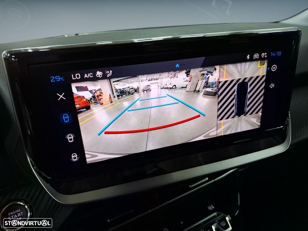 Peugeot e-208 50 kWh Allure - 23