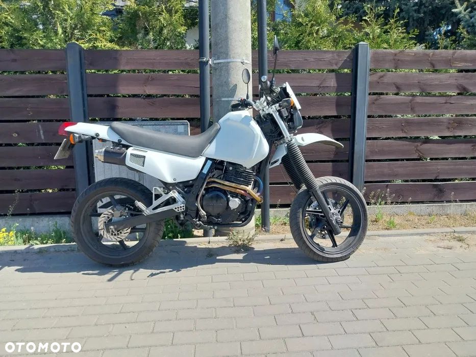 Honda NX - 12