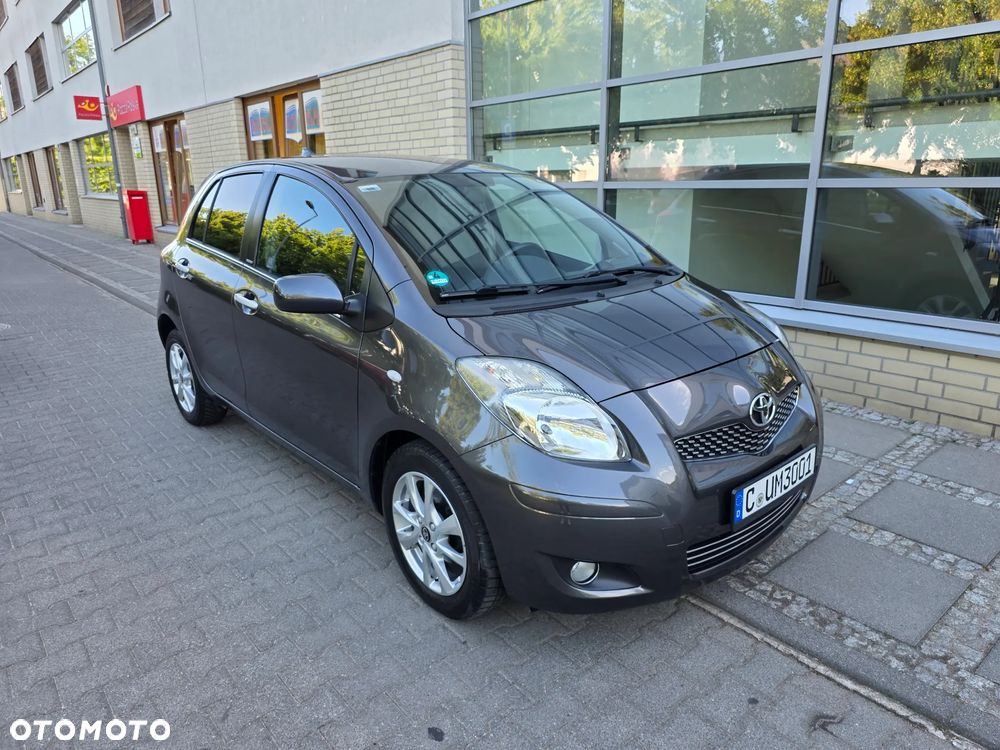 Toyota Yaris - 9
