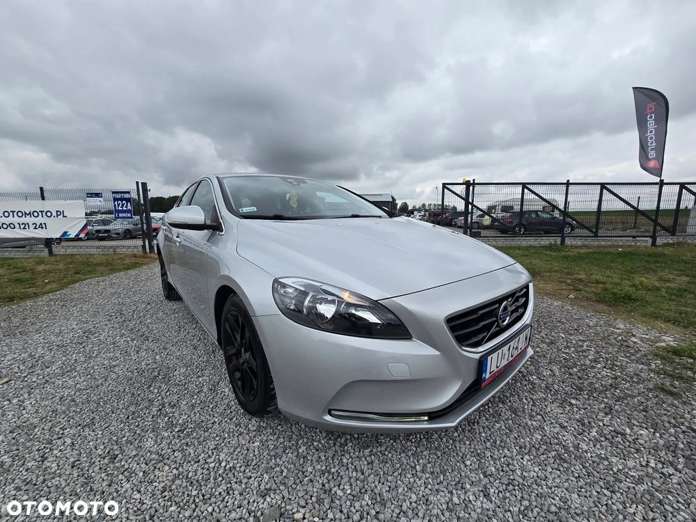 Volvo V40 D2 Kinetic - 14