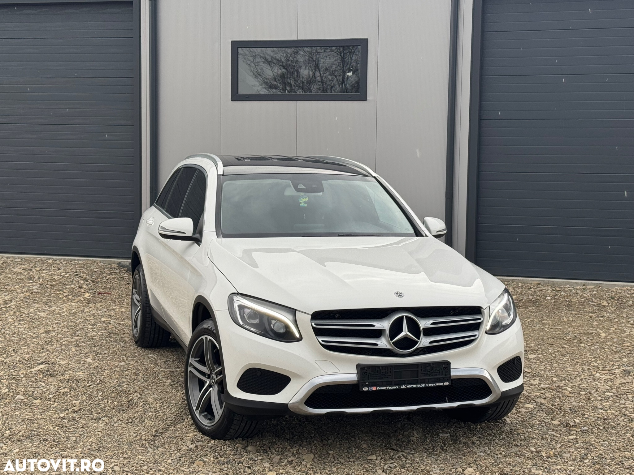 Mercedes-Benz GLC 220 d 4Matic 9G-TRONIC AMG Line - 3