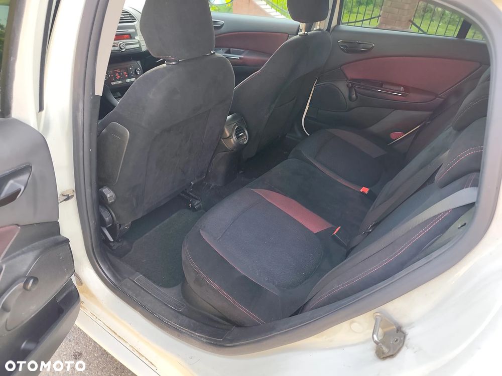 Fiat Bravo - 10