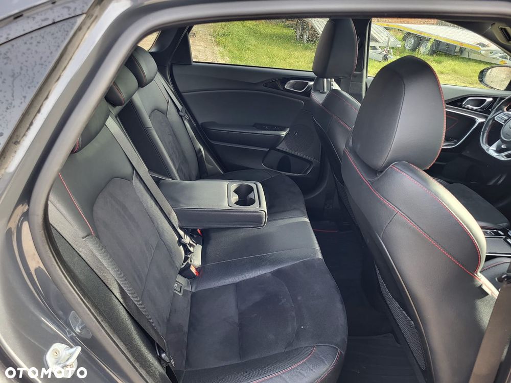 Kia Ceed 1.6 T-GDI DCT7 OPF GT - 19