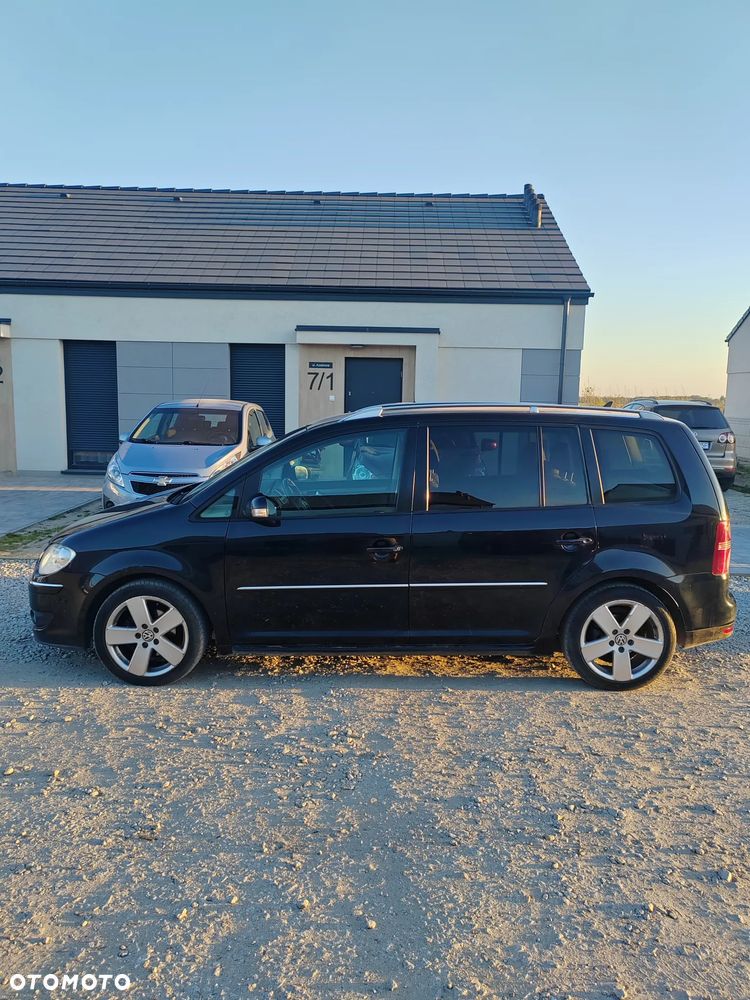 Volkswagen Touran 2.0 TDI DSG United - 1