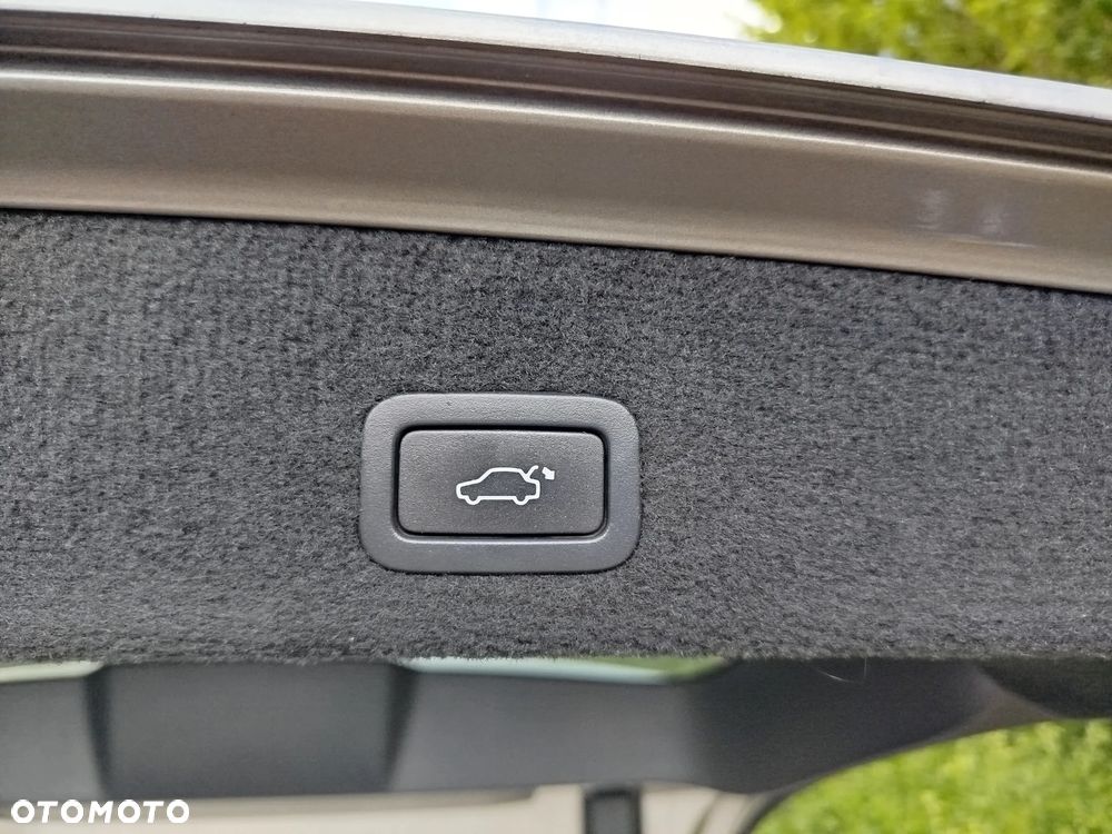 Volvo V70 2.0D Momentum - 16