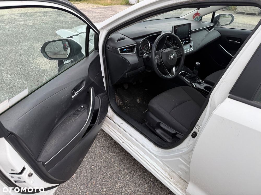 Toyota Corolla 1.5 Comfort - 13