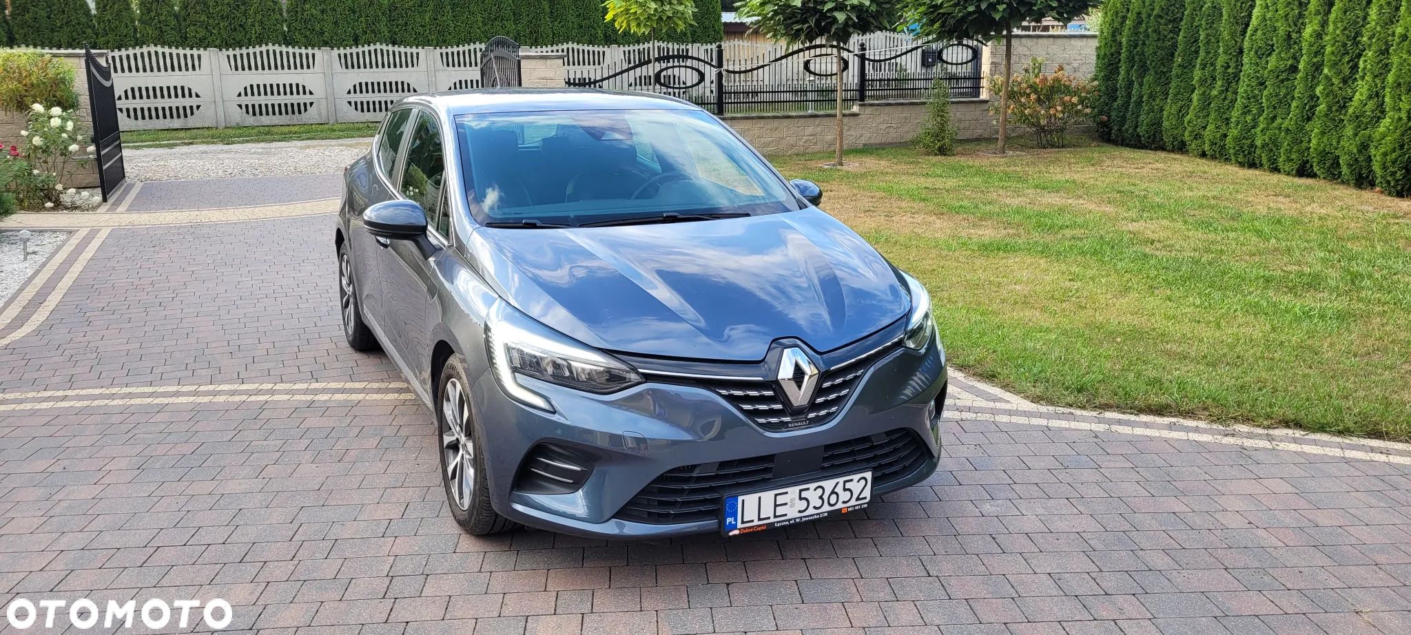 Renault Clio TCe 100 INTENS - 1