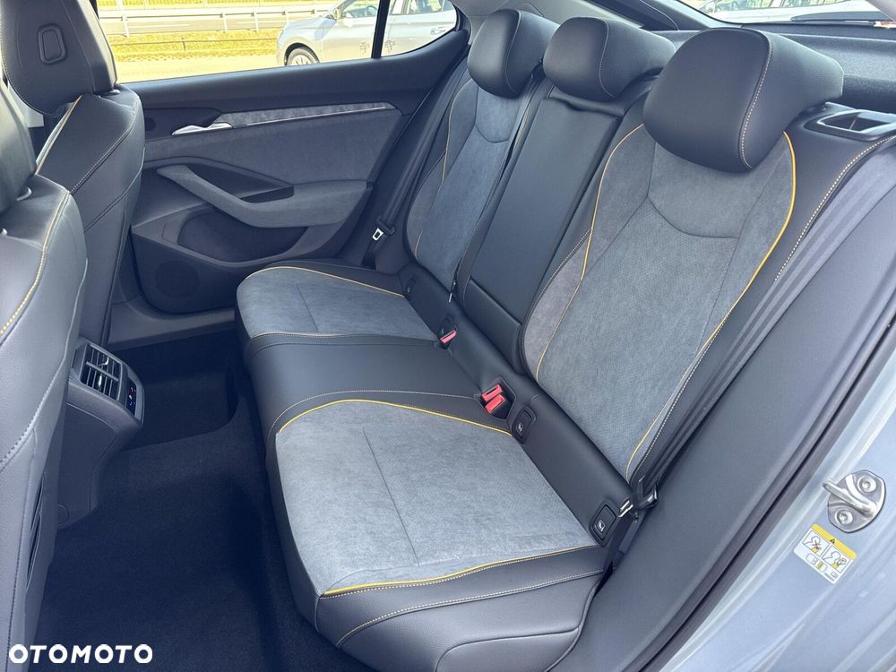 Skoda Superb - 17