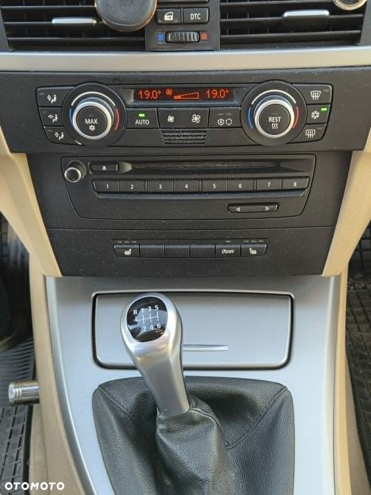 BMW Seria 3 320d DPF - 15