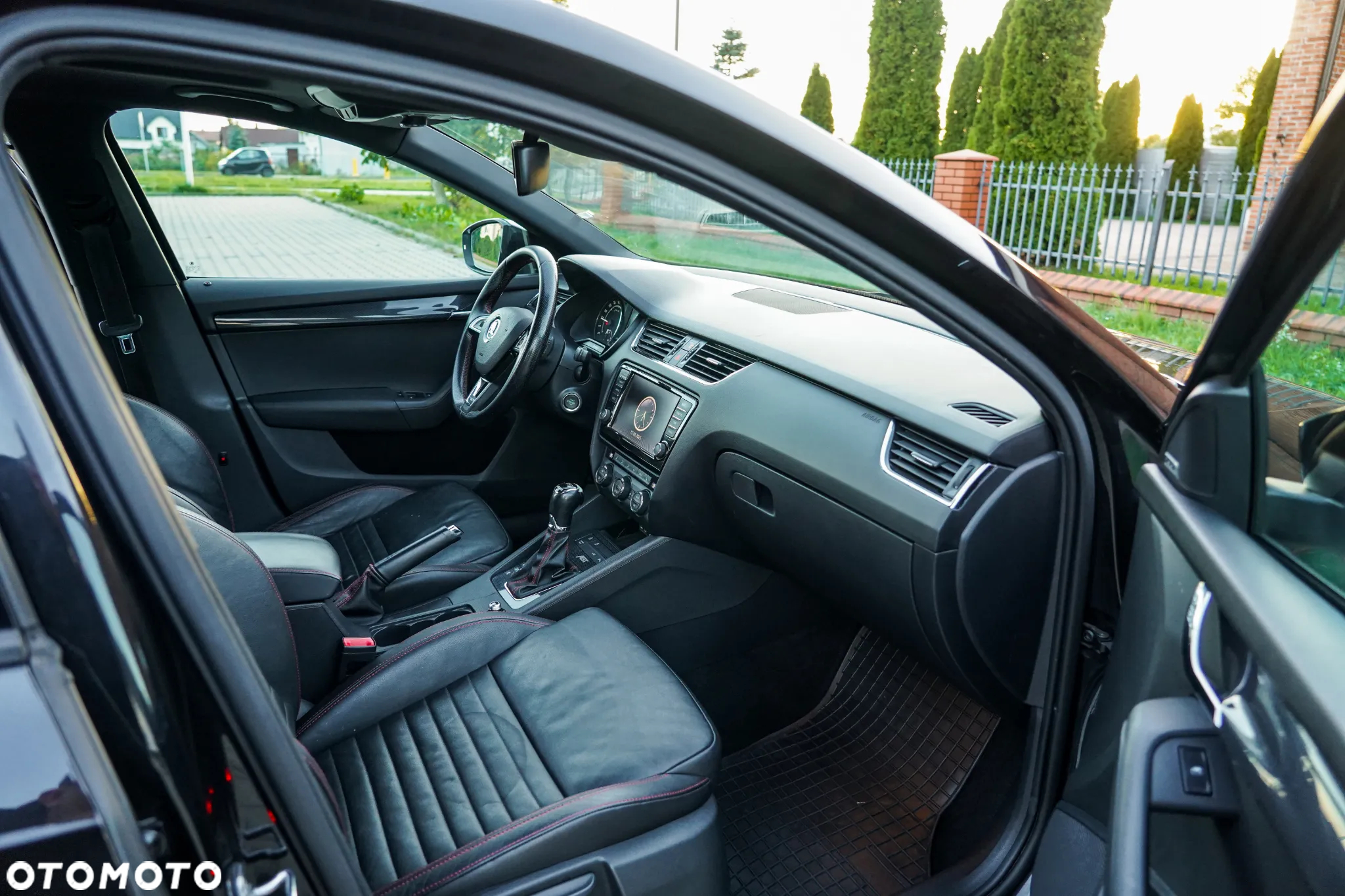 Skoda Octavia 2.0 TDI RS DSG - 31