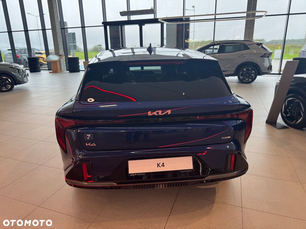 Kia K4 - 17