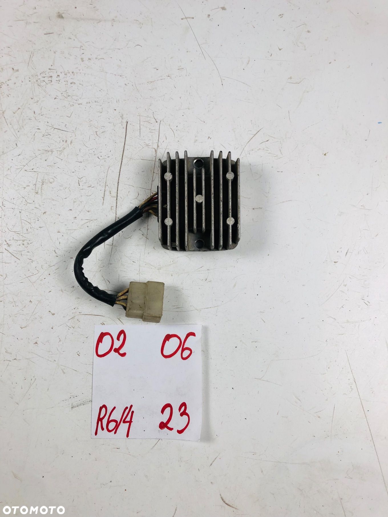 Yamaha RD 350 LC 81-83 regulator napięcia - 1